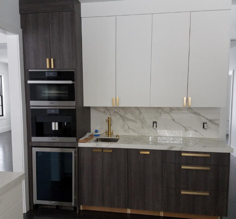 Contemporary Kitchen